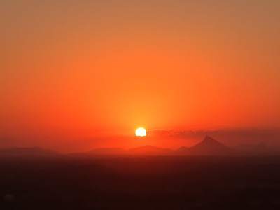 O pôr do sol visto do topo do Monte Pascoal